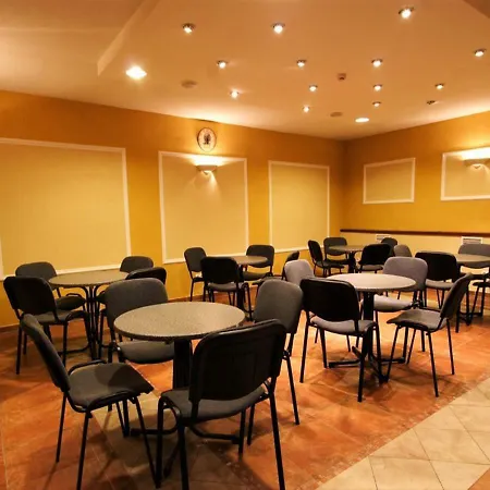 Apartament Garda Apartman5 *