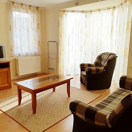 Garda Apartman5 Apartament *